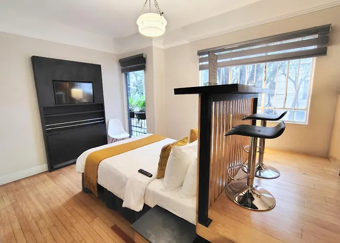 Casa Panuco Bed & Breakfast Mexico City